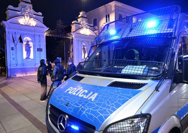 Atak na terenie kampusu UW Morderstwo na kampusie UW. Nowe informacje o sprawcy ataku