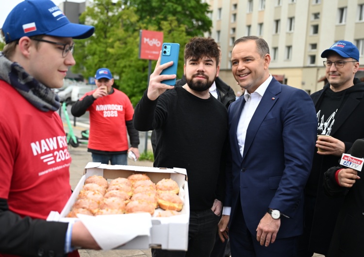 Karol Nawrocki z wyborcami w poniedziałek po I turze wyborów prezydenckich Słuchacz na antenie TOK FM: