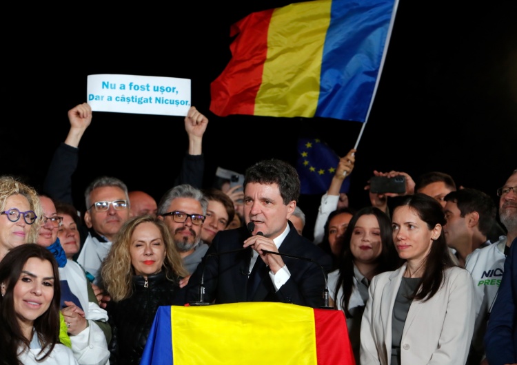 Nicusor Dan Rumunia: Wybory prezydenckie wygrał burmistrz Bukaresztu Nicusor Dan