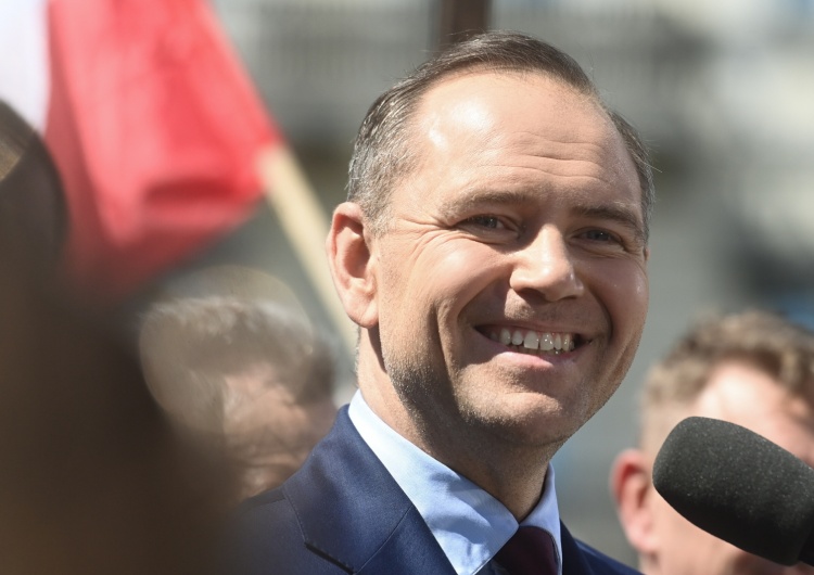 Karol Nawrocki Karol Nawrocki odpowiedział na wezwanie Sławomira Mentzena