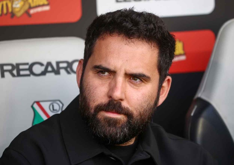 Legia Warszawa ogłosiła rozstanie z portugalskim trenerem Goncalo Feio To koniec. Legia podjęła decyzję ws. Goncalo Feio