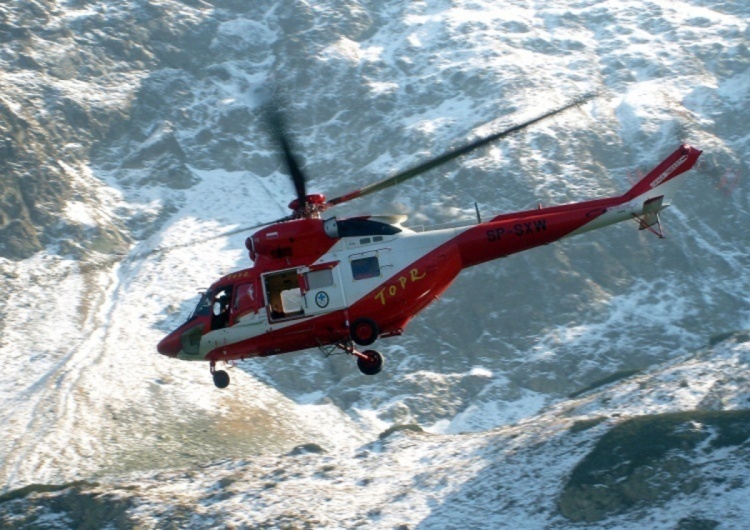 OPR / SP-SXW - Sokół SP-SXW Tatrzańskiego Ochotniczego Pogotowia Ratunkowego Tatry pochłonęły kolejną ofiarę. Służby interweniowały trzykrotnie