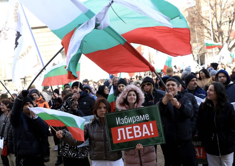 Protesty w Sofii Bułgaria ma przyjąć euro w przyszłym roku. Większość Bułgarów jest przeciwna