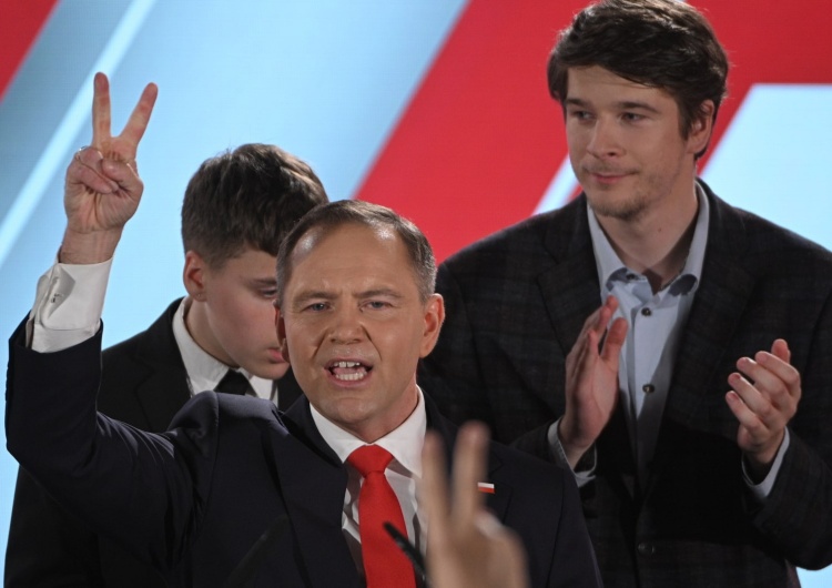 Prezydent-elekt Karol Nawrocki Karol Nawrocki do prezydenta Andrzeja Dudy: Dziękuję za wsparcie w trakcie trudnej kampanii