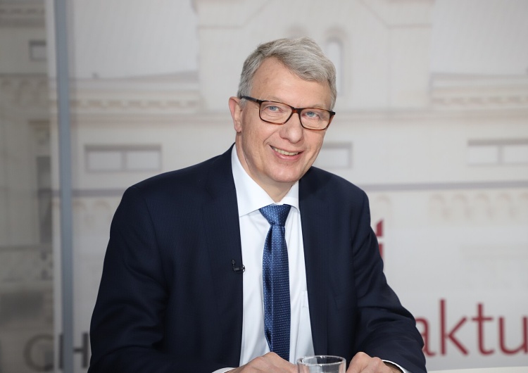 Fernand Kartheiser Europoseł, który podróżował do Moskwy, zostanie usunięty z grupy EKR