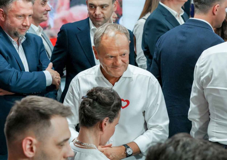 Rząd Tuska usiłował ukryć to przed wyborami? Rząd Tuska usiłował ukryć to przed wyborami? Telewizja Republika ujawnia: Wielki transport broni na Podkarpaciu