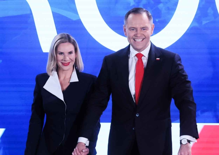 Marta Nawrocka wraz z Karolem Nawrockim Marta Nawrocka zaapelowała do Polaków. Poruszające słowa