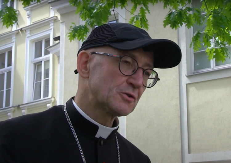 abp Adrian Galbas SAC Abp Galbas na stadionie Legii: Rani nas nie świat, tylko konkretny człowiek