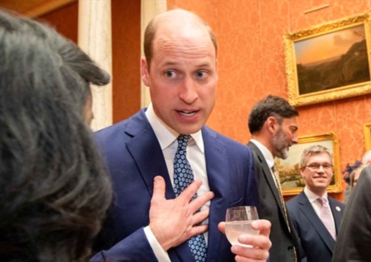 Książę William Pałac Buckingham. Pilny komunikat księcia Williama