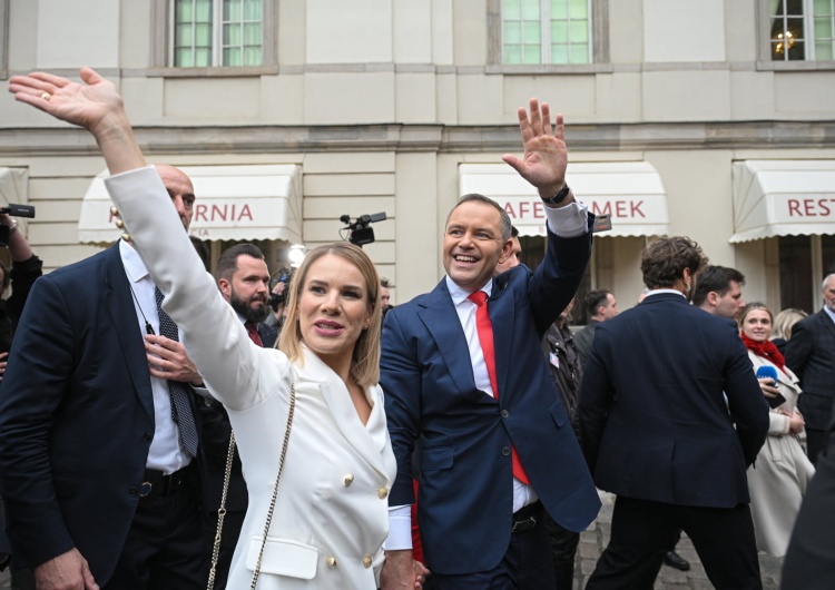 Prezydent-elekt Karol Nawrocki z żoną Martą Grzegorz „GrzechG” Gołębiewski: Zwycięski obóz polski