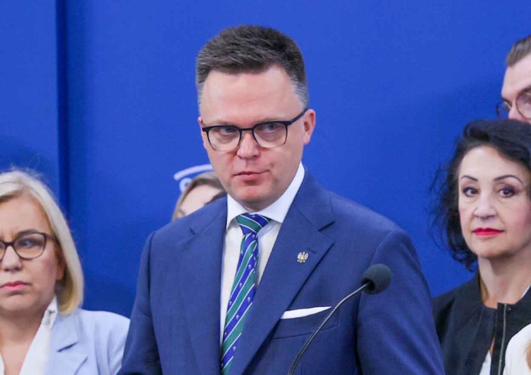 Sławomir Mentzen skrytykował Szymona Hołownię Mentzen: Hołownia to największy frajer w polskiej polityce