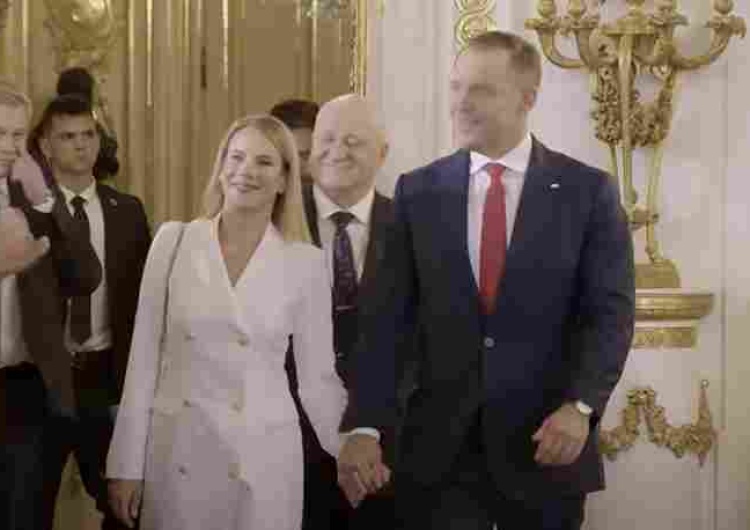 Marta Nawrocka wraz prezydentem elektem Karolem Nawrockim Onet zapytał