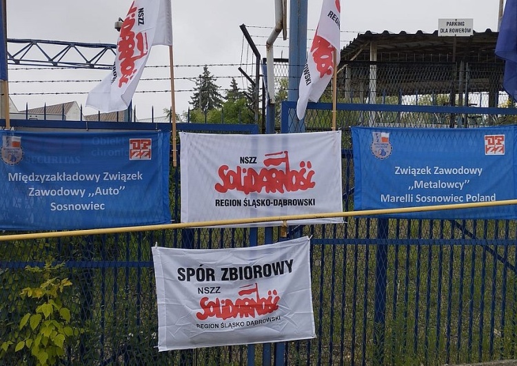 Oflagowany płot firmy Marelli Już jutro strajk ostrzegawczy w sosnowieckiej spółce Marelli