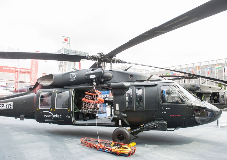 Śmigłowiec Black Hawk Solidarność w PZL Mielec oburzona unieważnieniem postępowania na Black Hawki