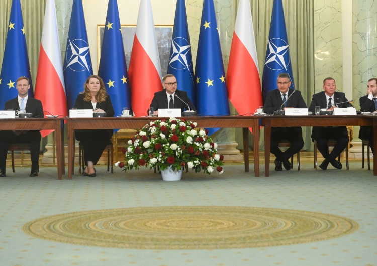Posiedzenie RBN Rozpoczęło się posiedzenie Rady Bezpieczeństwa Narodowego