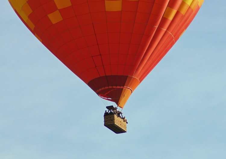 Balon na ogrzewane powietrze, zdjęcie podglądowe Brazylia: Katastrofa balonu na ogrzewane powietrze. Jest nagranie