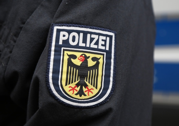 Niemiecka policja, zdjęcie poglądowe Niemcy odesłali nielegalnych imigrantów do Polski. Podano liczbę