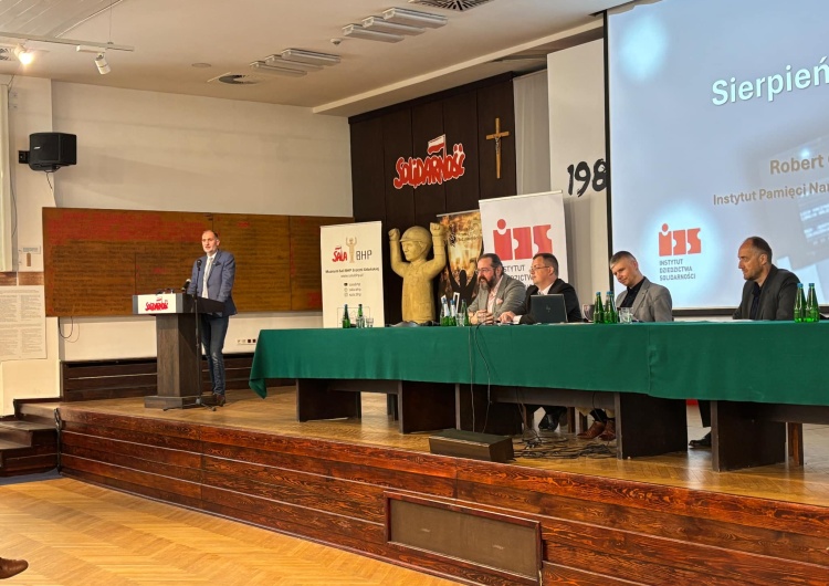 Konferencja w Sali BHP Stoczni Gdańskiej