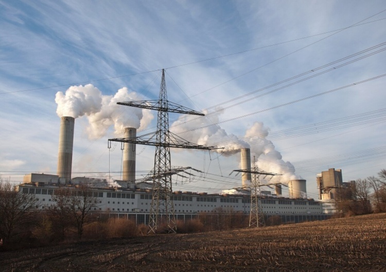 Niemiecka elektrownia węglowa Frimmersdorf, zdjęcie podglądowe Zielony Ład. Śmierć prawdziwa czy pozorowana?