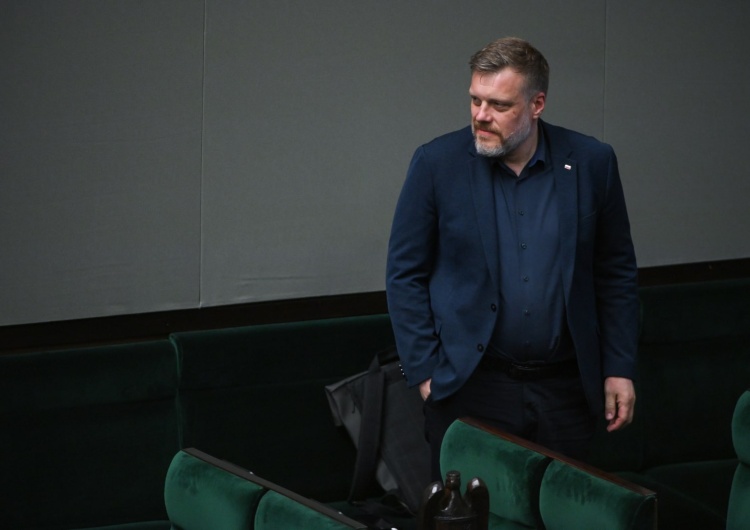 Poseł Adrian Zandberg Adrian Zandberg uderza w Giertycha: To nieodpowiedzialne
