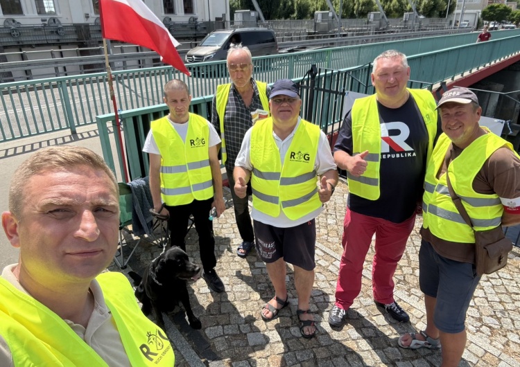 Wolontariusze Ruchu Obrony Granic pilnują granicy w Gubinie Robert Bąkiewicz przekazał nam informacje o możliwym ataku na Sąd Najwyższy: