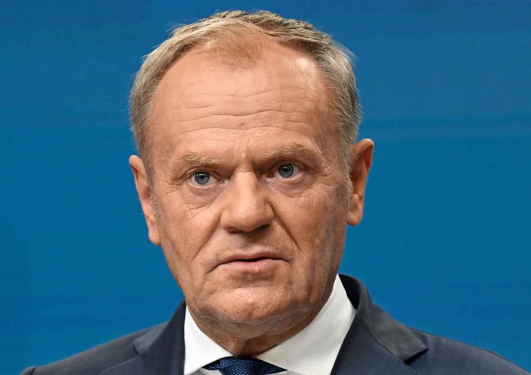 Donald Tusk ma spory problem Polityka w sieci: Praktycznie cały internet jest przeciw koalicji rządzącej
