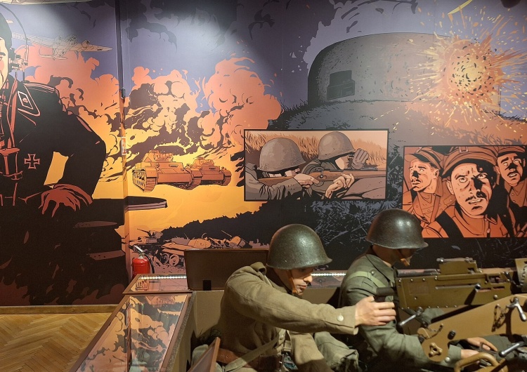 Obrona Wizny. Ekspozycja w Muzeum Wojska w Białymstoku Tadeusz Płużański: 40:1. Legendarna obrona Wizny przez żołnierzy kpt. Raginisa porusza serca na całym świecie