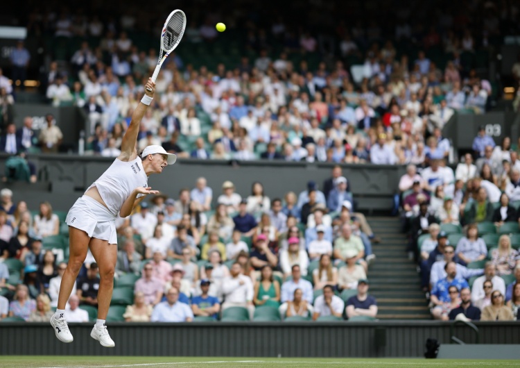 Iga Świątek Wimbledon: Pewne zwycięstwo Igi Świątek z Danielle Collins