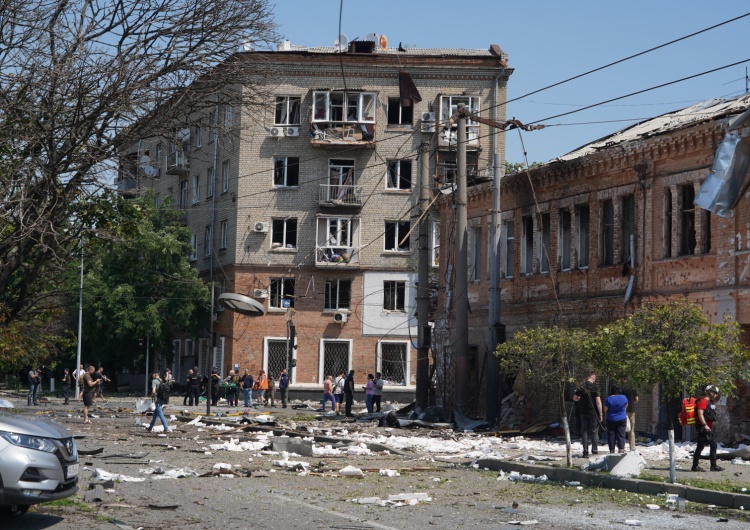 Ukraina, skutki rosyjskiego ataku rakietowego. Zdjęcie poglądowe Rekordowy atak Rosji tuż przy polskiej granicy. Ponad 700 dronów nad Ukrainą
