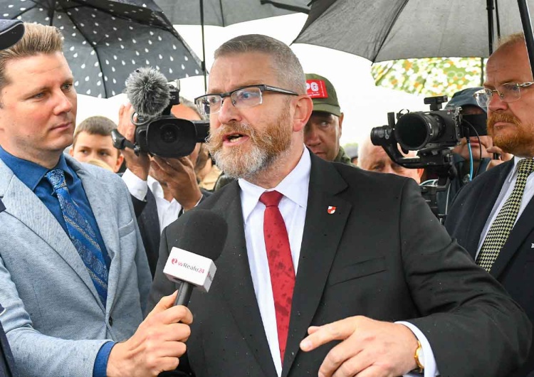 Grzegorz Braun w Jedwabnem Braun stwierdził, że