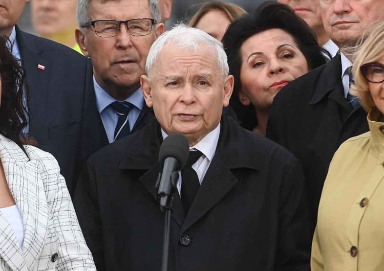 Jarosław Kaczyński zabrał głos ws. Grzegorza Brauna Burza po słowach Brauna. Kaczyński zabrał głos