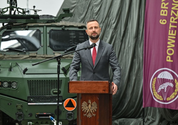 Władysław Kosiniak-Kamysz w Krakowie Kosiniak-Kamysz o ataku imigrantów na polskie służby: „Murem za żołnierzami”