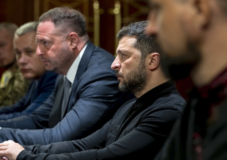 Wołodymyr Zełenski Potężny skandal na Ukrainie. Sługa narodu stał się sługą korupcji