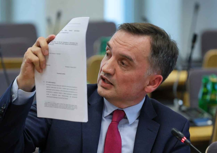 Zbigniew Ziobro Przymusowe doprowadzenie Zbigniewa Ziobry. Jest decyzja komisji
