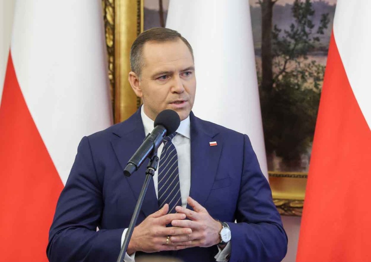 Prezydent elekt Karol Nawrocki Karol Nawrocki ma powody do radości. Jest nowy sondaż