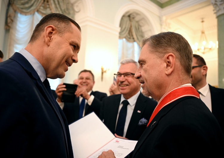 Karol Nawrocki i Piotr Duda Piotr Duda: Jak długo mamy znosić podważanie mandatu legalnie wybranego prezydenta? Do zobaczenia 6 sierpnia