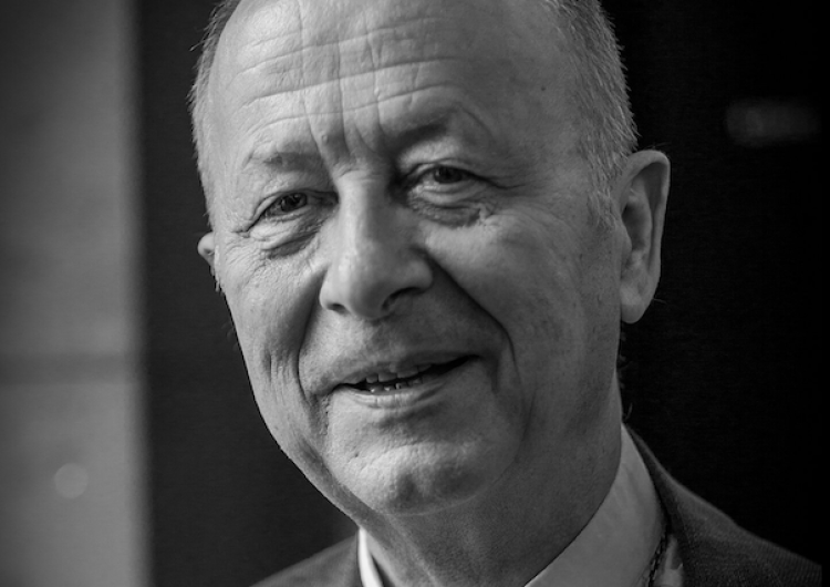 bp Michel Dubost [wywiad] Francuski biskup: To nie władze są prawdziwym zagrożeniem dla wolności religijnej, lecz opinia publiczna