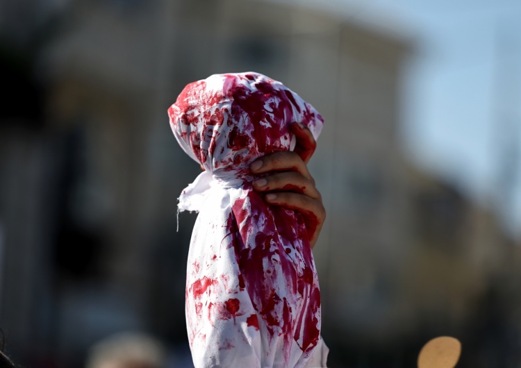 Protest izraelskich Arabów przeciwko wojnie w Strefie Gazy Izraelskie działania wojenne w Strefie Gazy spowodowały uszkodzenie ośrodka Caritas
