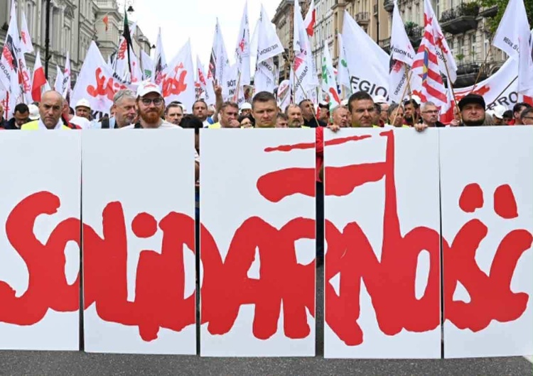Demonstracja Solidarności - zdjęcie poglądowe Bartłomiej Mickiewicz, zastępca przewodniczącego KK NSZZ