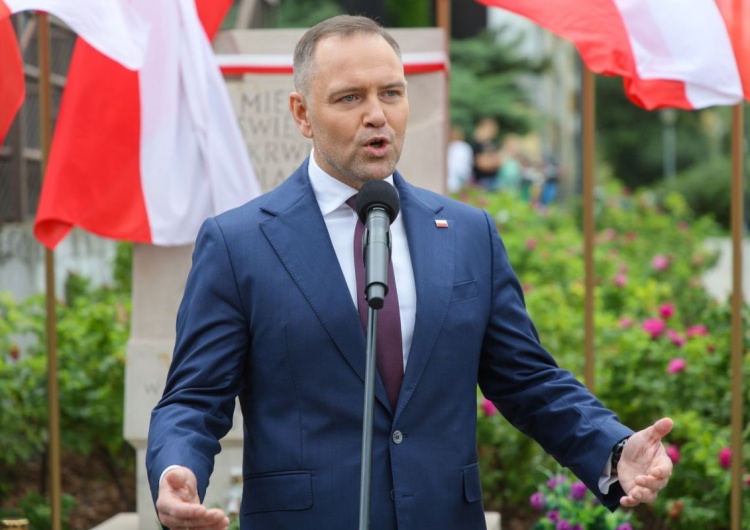 Karol Nawrocki Wiadomo, kto zostanie kapelanem prezydenta Karola Nawrockiego. Padło nazwisko