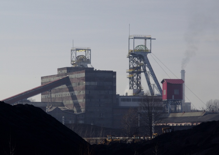Kopalnia Bobrek, wieże wyciągowe szybów Bolesław i Józef (2019) Śmiertelny wypadek w kopalni Bobrek w Bytomiu