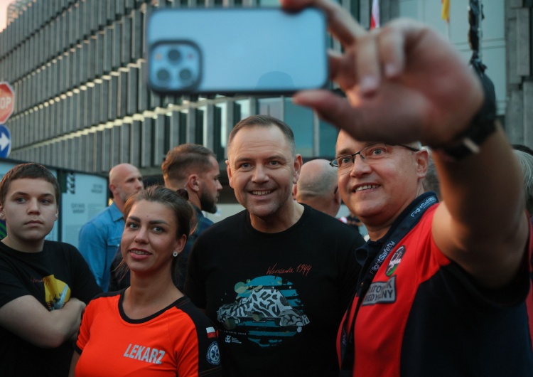 Karol Nawrocki Zaślubiny z Narodem i co dalej?