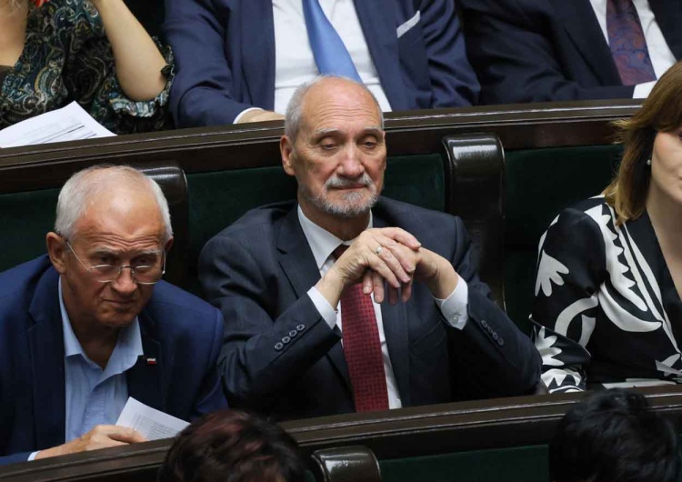 Jest decyzja Sejmu ws. immunitetu Antoniego Macierewicza Immunitet Antoniego Macierewicza. Jest decyzja Sejmu