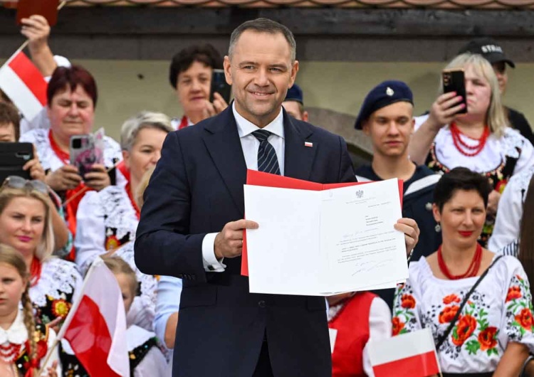 Prezydent Karol Nawrocki podpisał inicjatywę ustawodawczą dotyczącą projektu ustawy o zerowym PIT dla rodzin, które mają dwoje lub więcej dzieci Zerowy PIT. Prezydent podpisał projekt ustawy