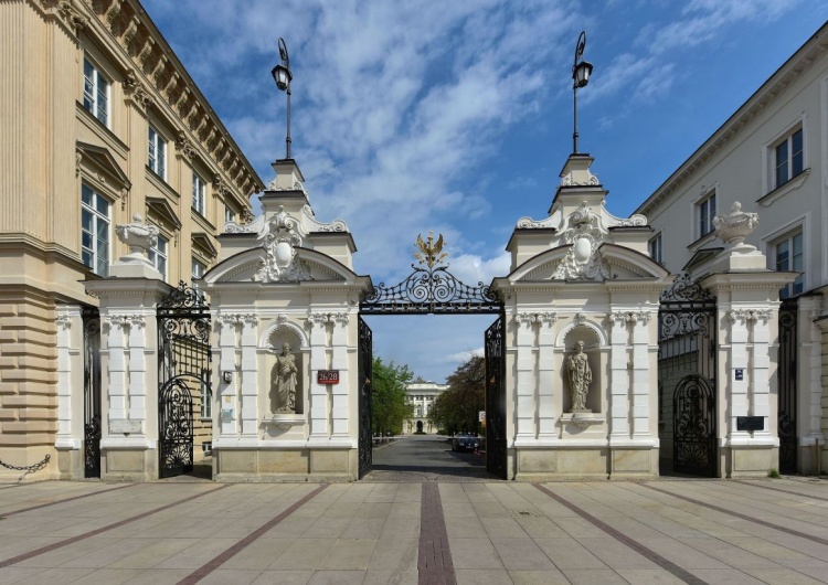 Uniwersytet Warszawski Uniwersytet Warszawski chce uczyć