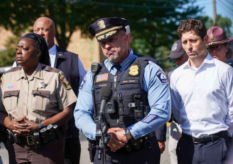 Komendant policji w Minneapolis Brian O'Hara Atak na kościół w USA. Wiele ofiar