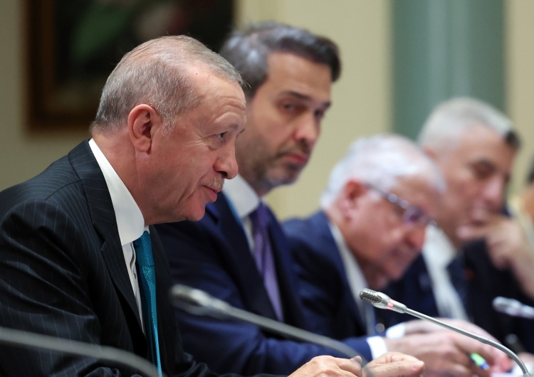 Recep Erdogan Erdogan: Putin i Zełenski nie są gotowi na kontynuację rozmów pokojowych