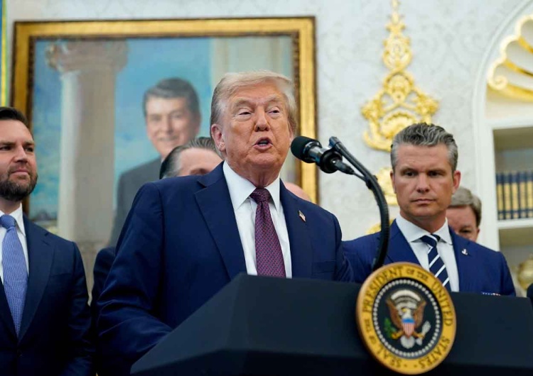 Prezydent USA Donald Trump podczas ogłaszania oświadczenia Donald Trump pojawił się po dłuższej przerwie. Specjalne oświadczenie