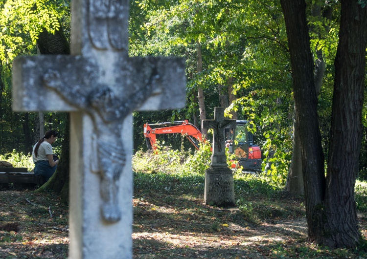 Puźniki, pochówek szczątków polskich ofiar zbrodni wołyńskiej W dniu pogrzebu polskich ofiar ukraińskie władze wciąż relatywizują Wołyń.