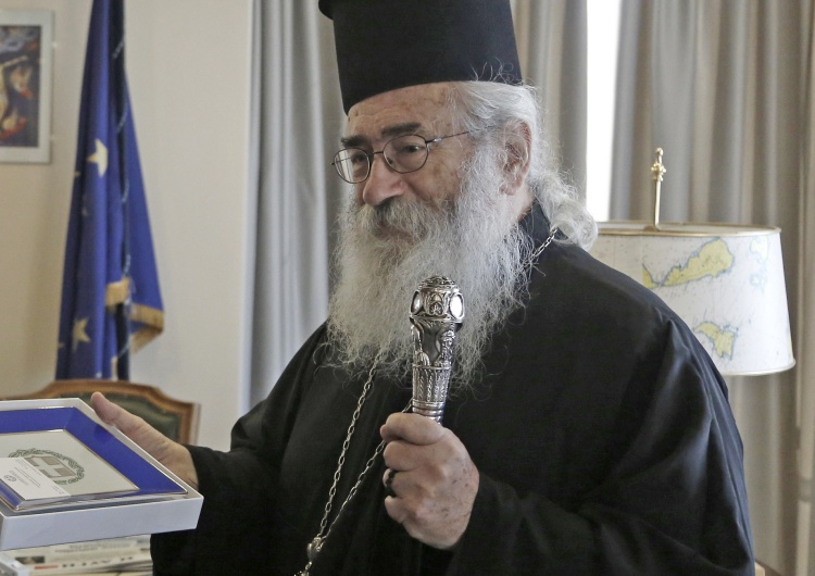 abp Damian (Samartzis) Spór na Górze Synaj: arcybiskup, przełożony klasztoru św. Katarzyny, ogłosił swoją rezygnację